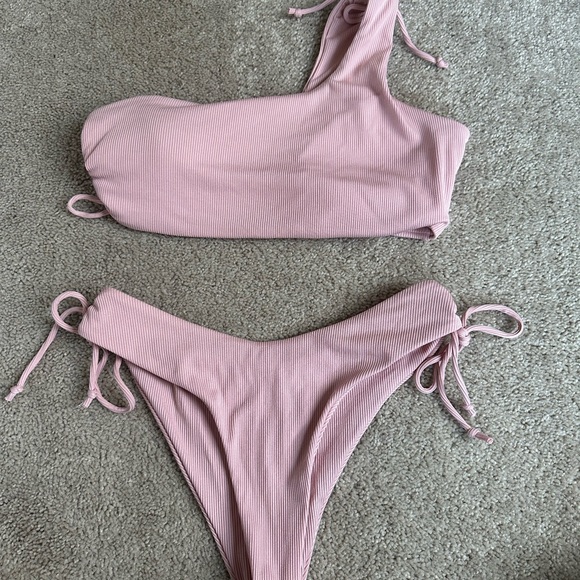 SHEIN One-Shoulder Pink Bikini Set Small - Picture 2 of 2